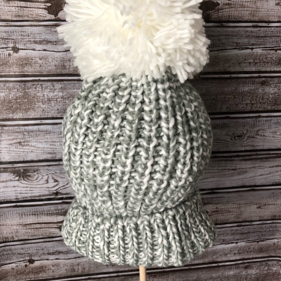 C.C Chucky Knit Gray/Ivory Color Beanie With Pom - Picture 4 of 5